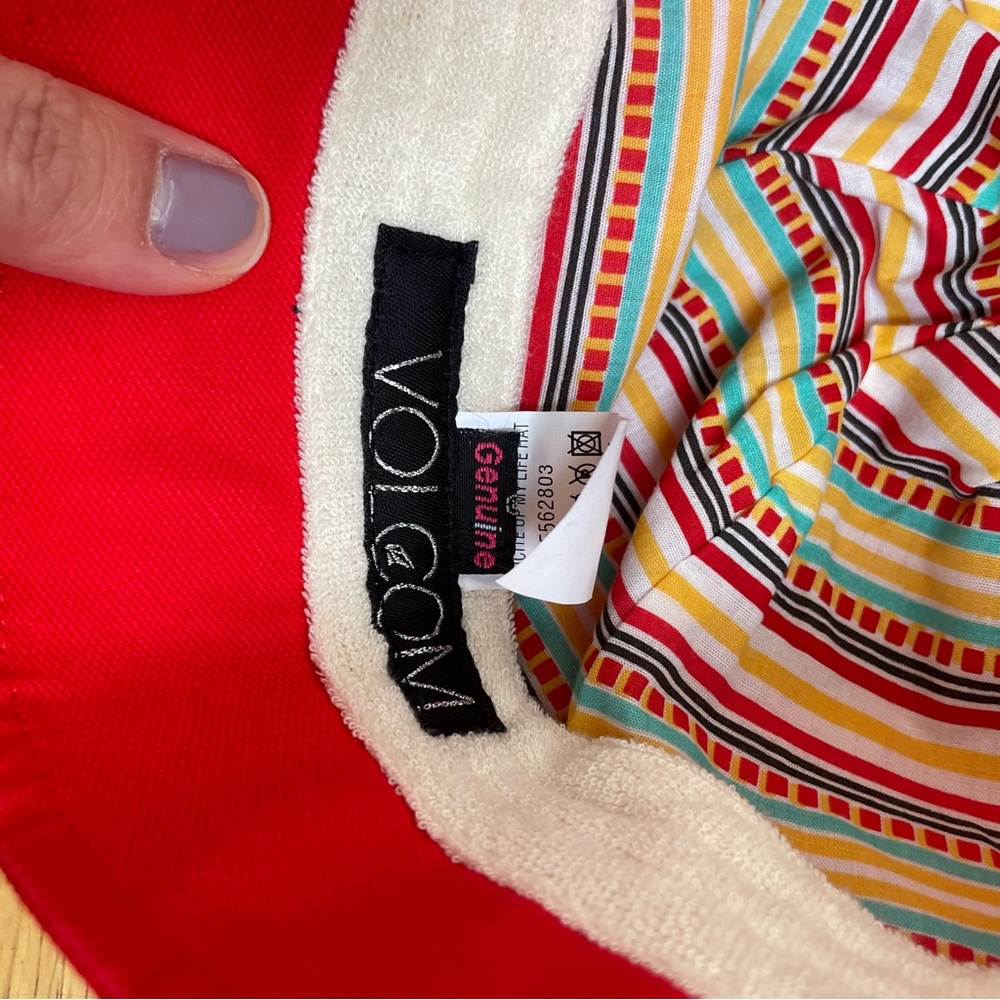 Volcom Red Bucket Hat - Picture 6 of 6